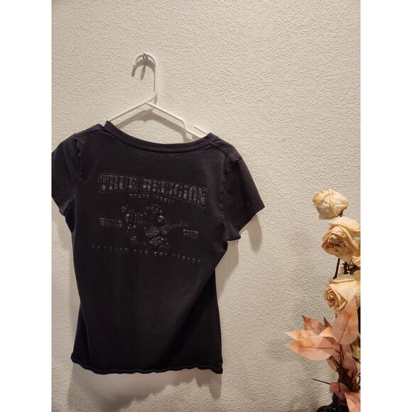 True Religion Women's Graphic T-Shirt - Black, Size Medium (PTP 19", Length 23") - Picture 2 of 3